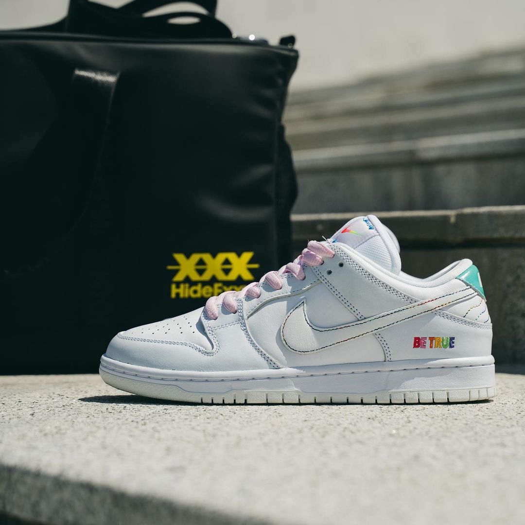 【国内 6/13 発売】ナイキ SB ダンク ロー “ビートゥルー/ホワイト” (NIKE SB DUNK LOW “Be True/White”) [DR4876-100]