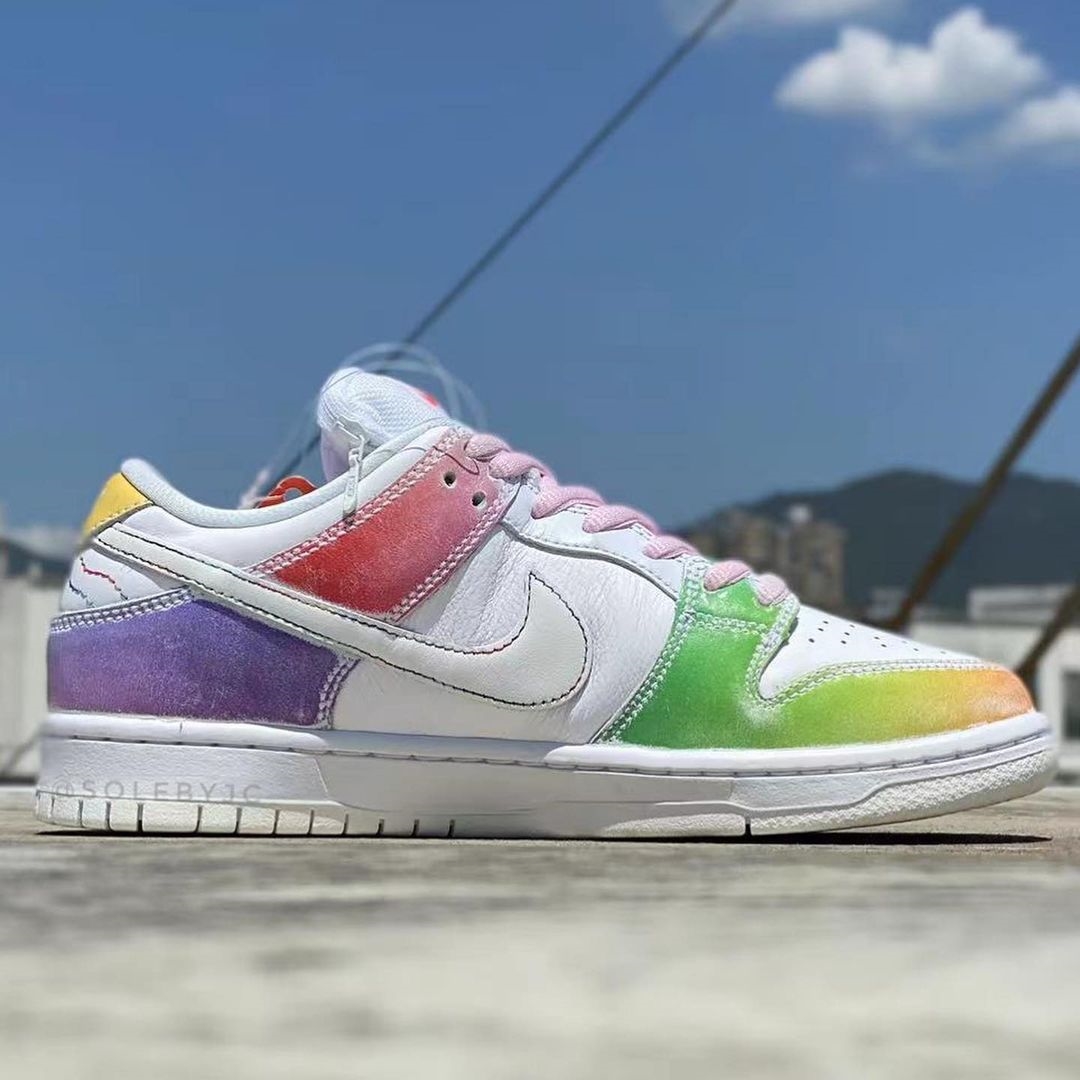 【国内 6/13 発売】ナイキ SB ダンク ロー “ビートゥルー/ホワイト” (NIKE SB DUNK LOW “Be True/White”) [DR4876-100]