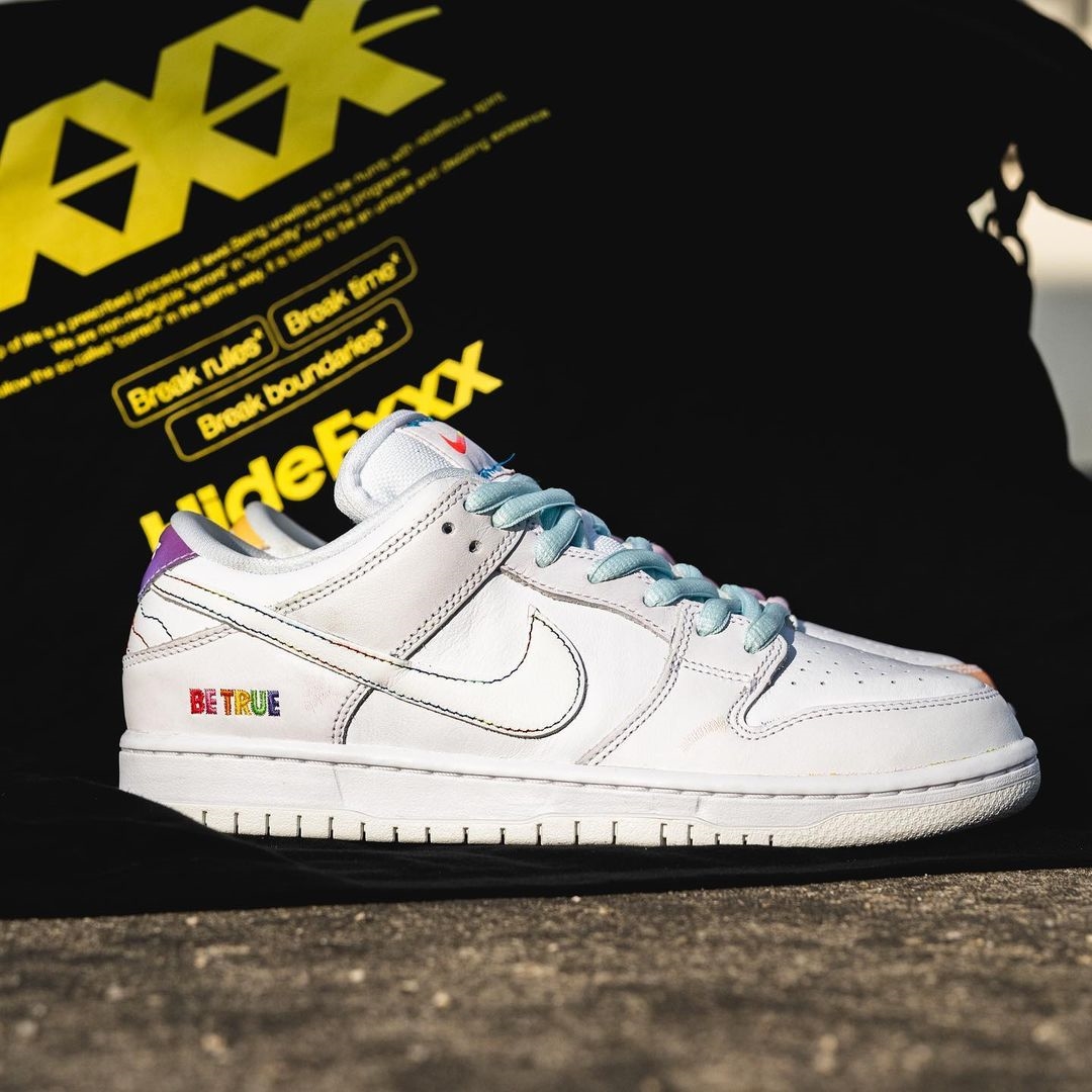 【国内 6/13 発売】ナイキ SB ダンク ロー “ビートゥルー/ホワイト” (NIKE SB DUNK LOW “Be True/White”) [DR4876-100]