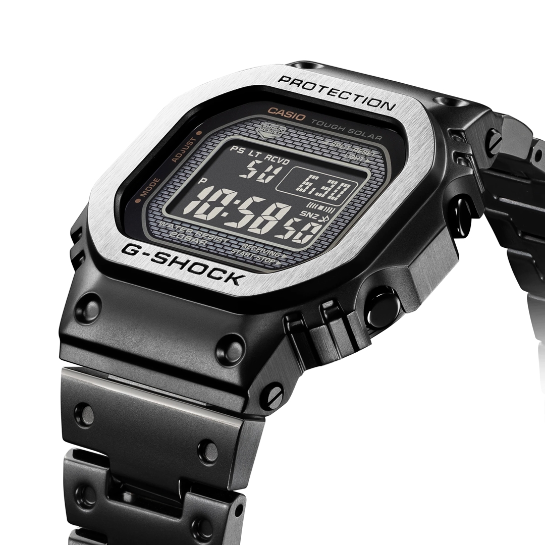 3/11 発売！初代G-SHOCK「DW-5000C」の遺伝子を受け継ぐフルメタルスクエアモデルの”ブラックカラーモデル”に仕上げたスペシャルモデル “GMW-B5000MB-1JF” (ジーショック Gショック)