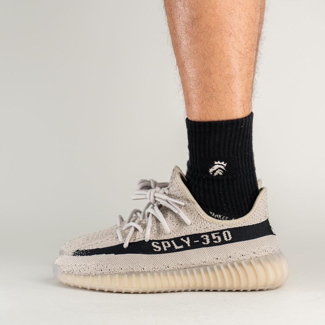 【国内 9/3 発売】アディダス オリジナルス イージー ブースト 350 V2 “スレート/コアブラック” (adidas Originals YEEZY BOOST 350 V2 “Slate/Core Black”) [HP7870]