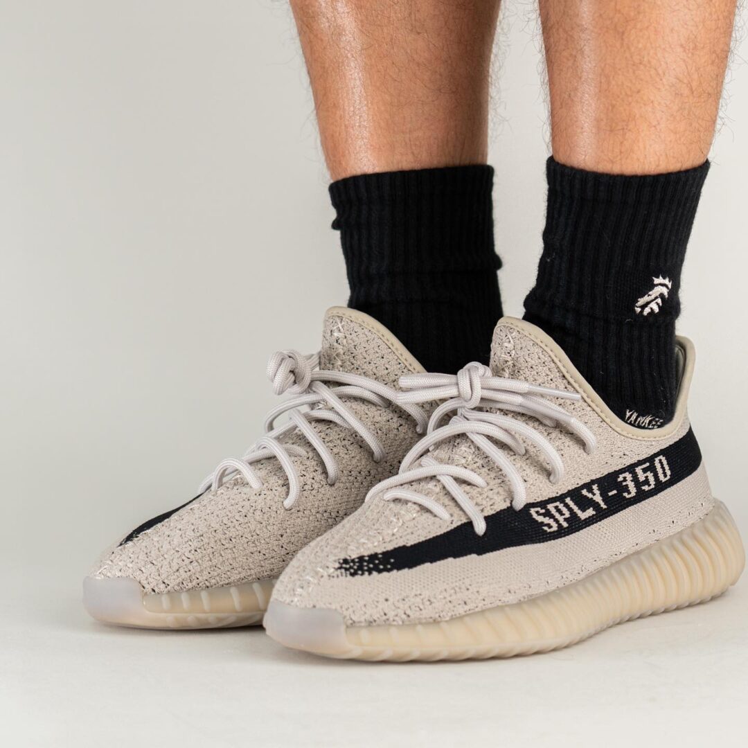 【国内 9/3 発売】アディダス オリジナルス イージー ブースト 350 V2 “スレート/コアブラック” (adidas Originals YEEZY BOOST 350 V2 “Slate/Core Black”) [HP7870]