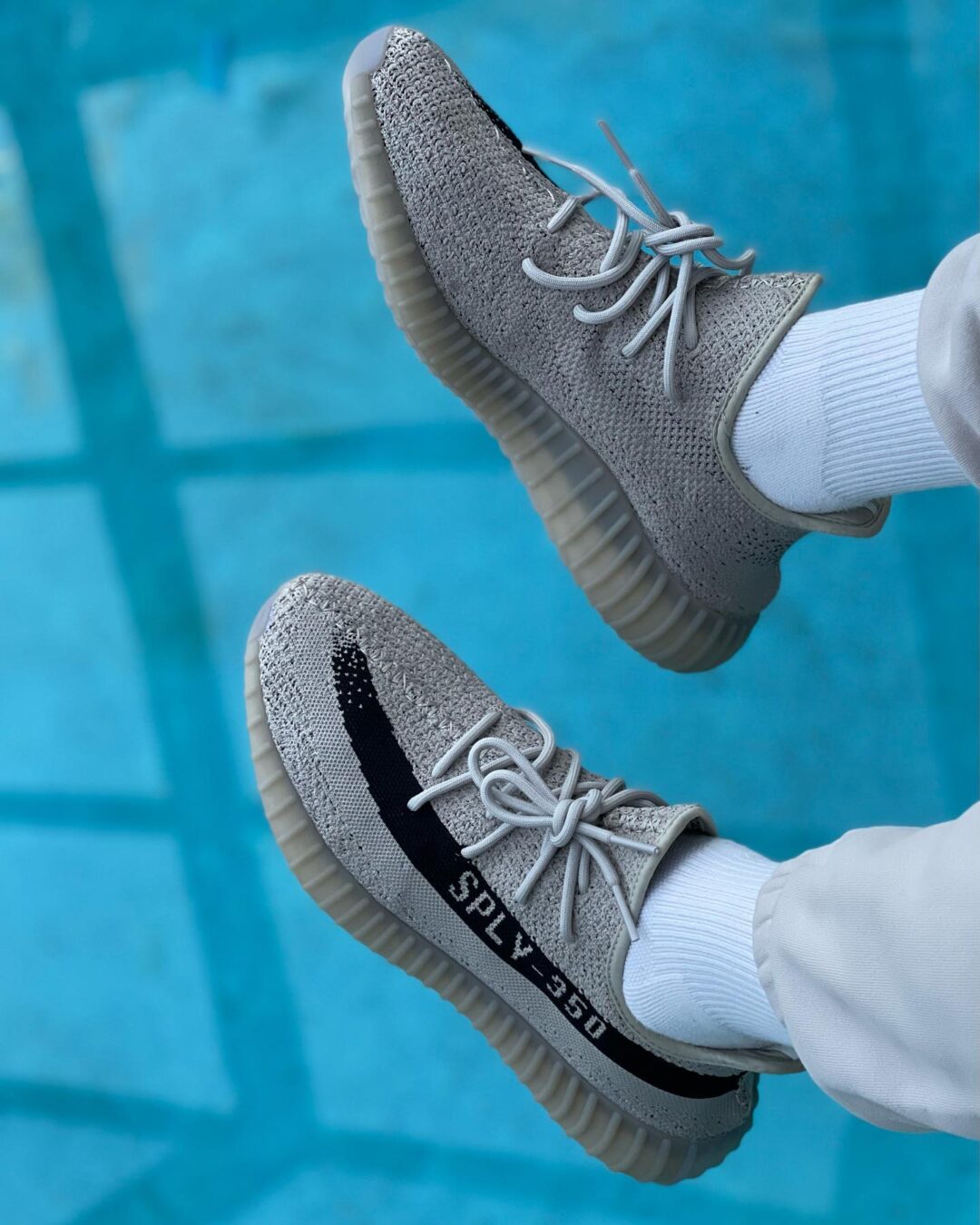 【国内 9/3 発売】アディダス オリジナルス イージー ブースト 350 V2 “スレート/コアブラック” (adidas Originals YEEZY BOOST 350 V2 “Slate/Core Black”) [HP7870]