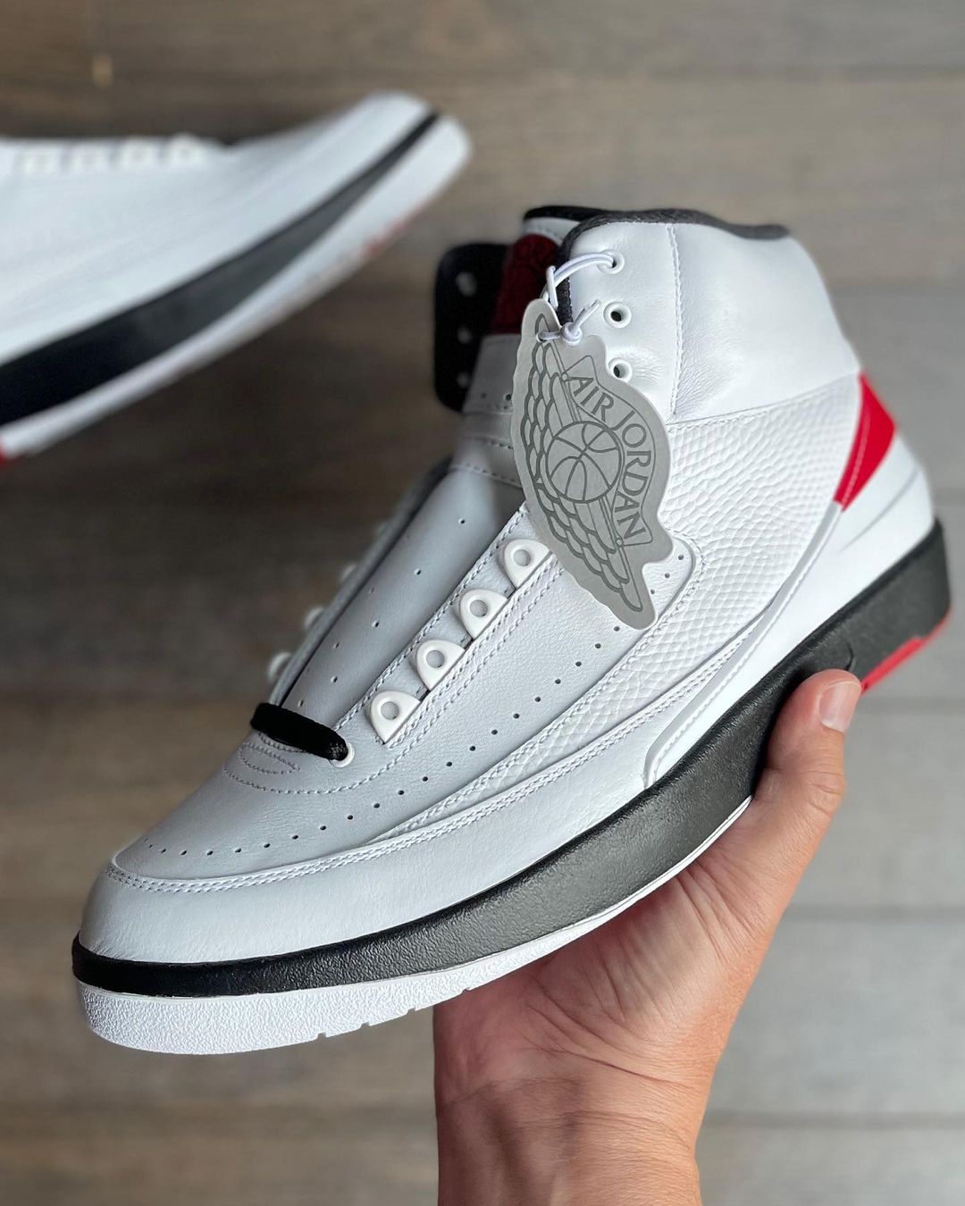 【国内 12/30 発売】ナイキ エア ジョーダン 2 OG “シカゴ” (NIKE AIR JORDAN 2 OG “Chicago”) [DX2454-106]