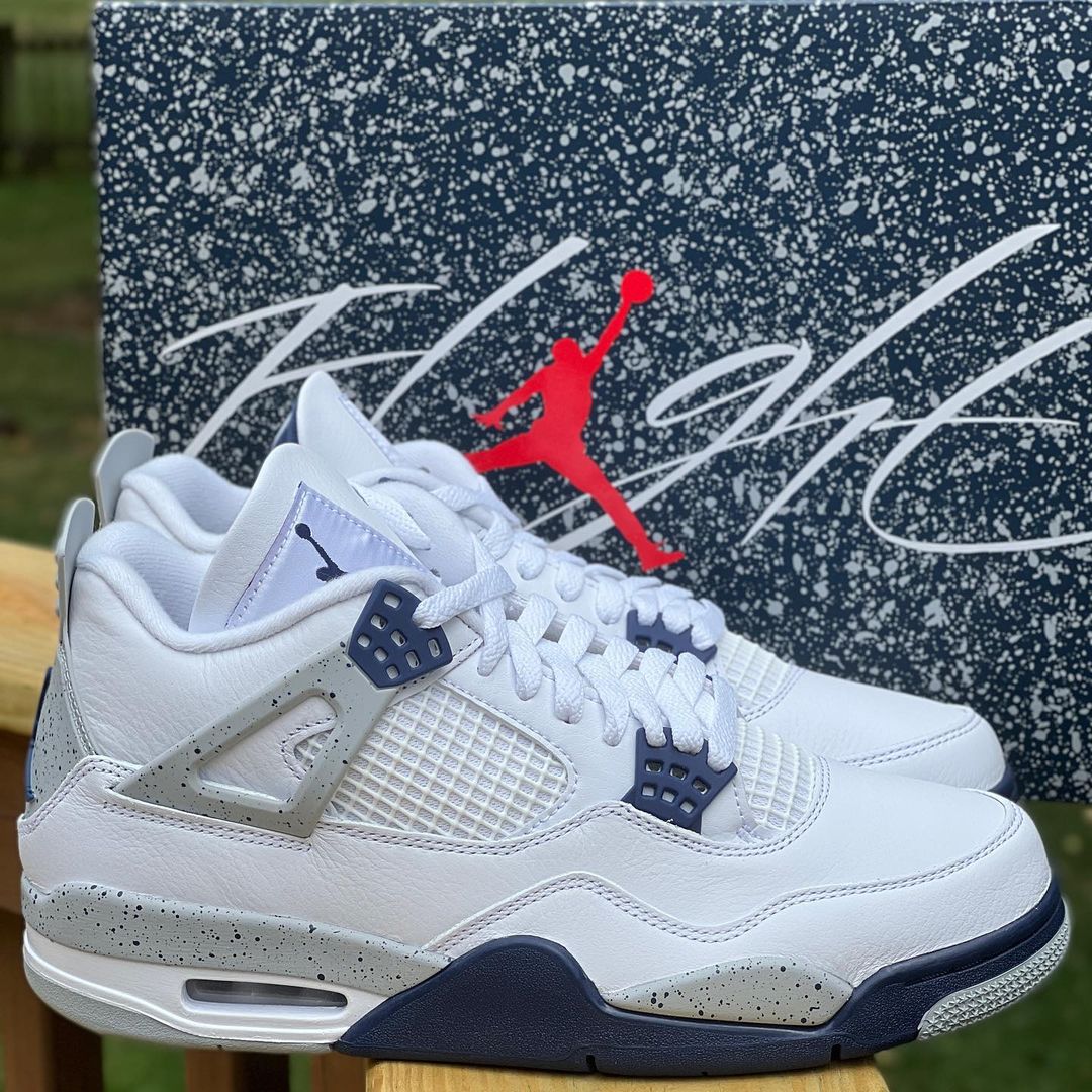 【国内 10/29 発売】ナイキ エア ジョーダン 4 レトロ “ホワイト/ミッドナイトネイビー” (NIKE AIR JORDAN 4 RETRO “White/Midnight Navy”) [DH6927-140]