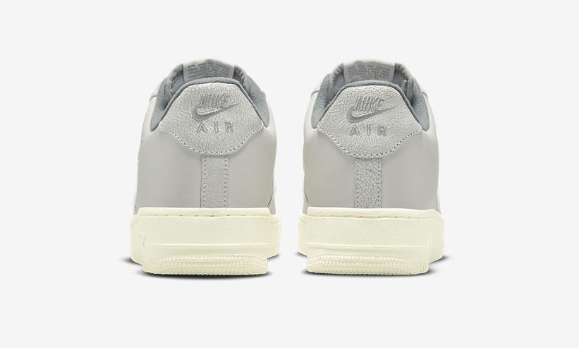 【国内 6/18 発売】ナイキ エア フォース 1 ロー 07 LX “ジュエルスウッシュ/ライトボーン” (NIKE AIR FORCE 1 07 LX “Jewel Swoosh/Light Bone”) [DC8894-001]