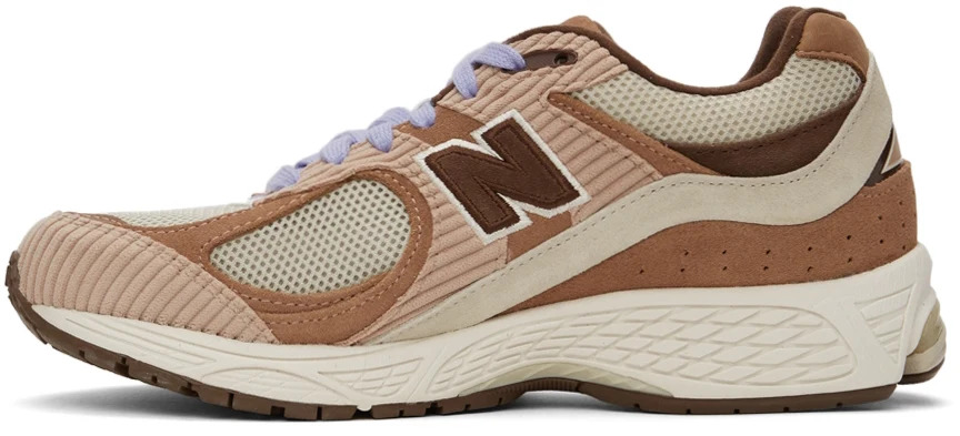 SSENSE限定 New Balance M2002R “Beige” (エッセンス ニューバランス)