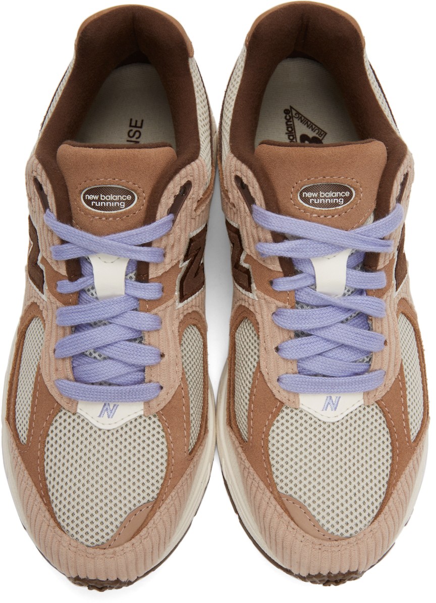 SSENSE限定 New Balance M2002R “Beige” (エッセンス ニューバランス)