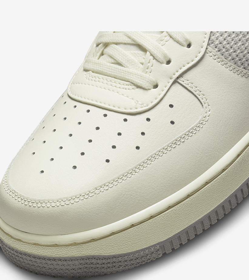 【国内 6/18 発売】ナイキ エア フォース 1 07 ハイ ビンテージ “セイル/ミディアムグレー” (NIKE AIR FORCE 1 07 HIGH VINTAGE “Sail/Medium Grey”) [DM0209-100]