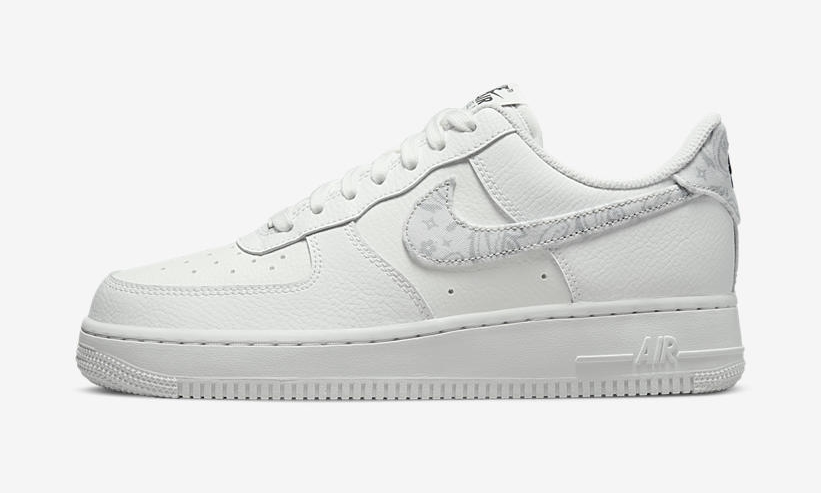 【国内 4/15 発売】ナイキ エア フォース 1 07 ロー “ホワイトペイズリー” (NIKE AIR FORCE 1 07 LOW “White Paisley”) [DJ9942-100]