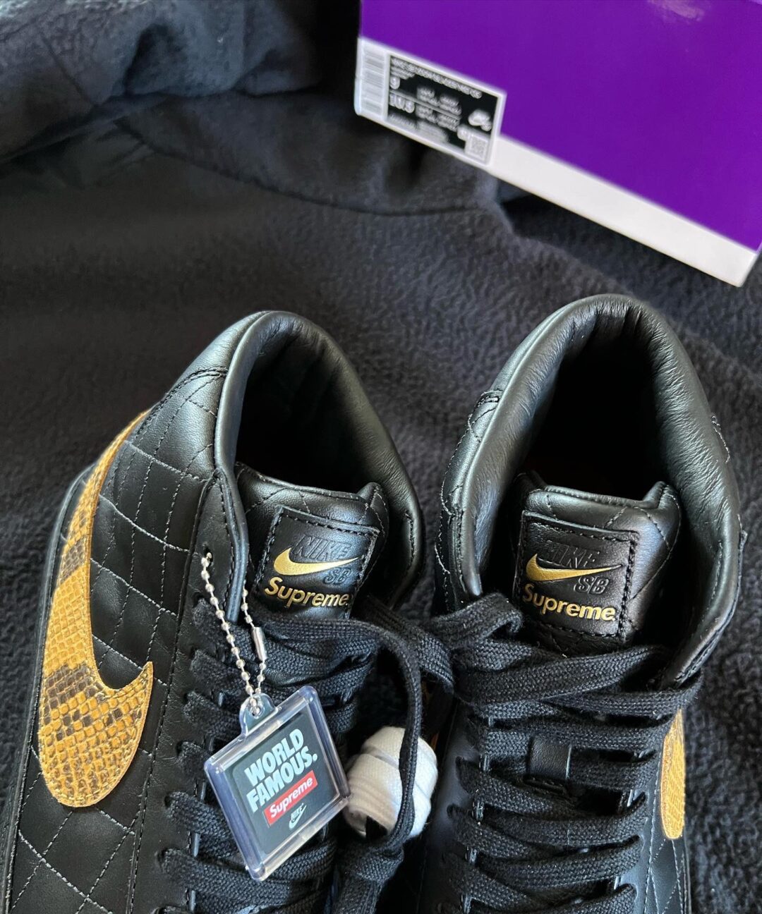 Supreme × Nike SB Blazer Mid Black 26cm