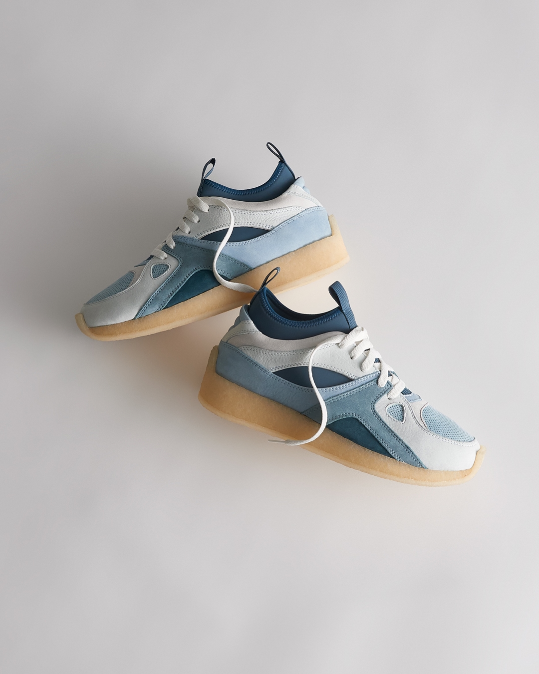 「8TH ST」 BY RONNIE FIEG FOR CLARKS ORIGINALS 2022 S/S Drop 2 が3/25 発売 (クラークスオリジナルス)