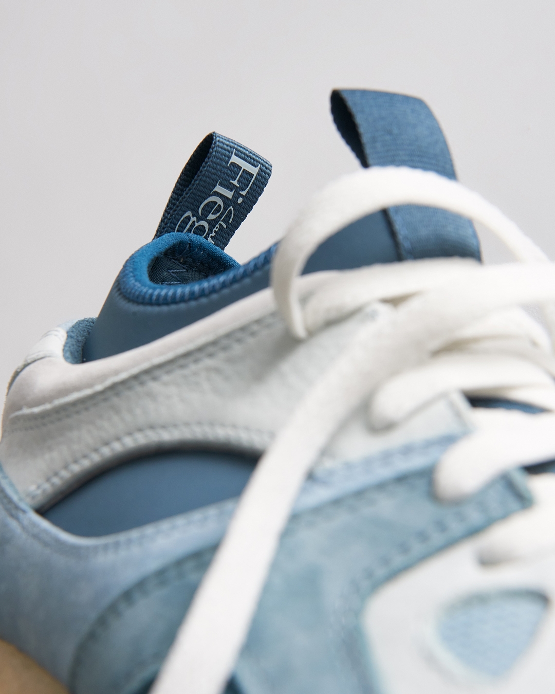 「8TH ST」 BY RONNIE FIEG FOR CLARKS ORIGINALS 2022 S/S Drop 2 が3/25 発売 (クラークスオリジナルス)