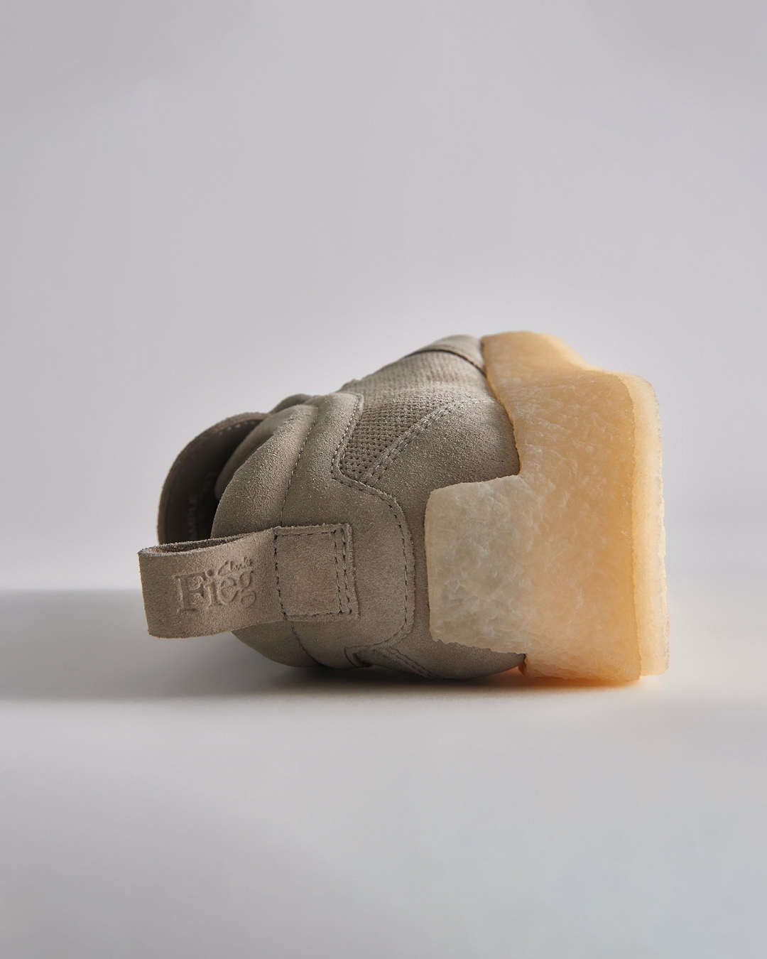 「8TH ST」 BY RONNIE FIEG FOR CLARKS ORIGINALS 2022 S/S Drop 2 が3/25 発売 (クラークスオリジナルス)