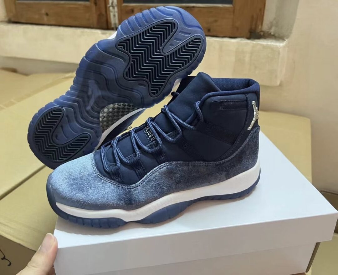 【国内 11/11 発売】ナイキ ウィメンズ エア ジョーダン 11 レトロ “ミッドナイトネイビー” (NIKE WMS AIR JORDAN 11 RETRO “Midnight Navy”) [AR0715-441]