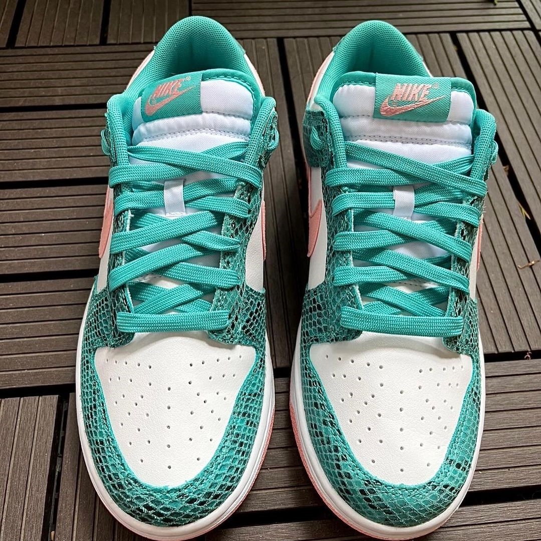 海外 7/27 発売予定！ナイキ ダンク ロー “スネーク/ホワイト/グリーン” (NIKE DUNK LOW “Snake/White/Green”) [DR8577-300]