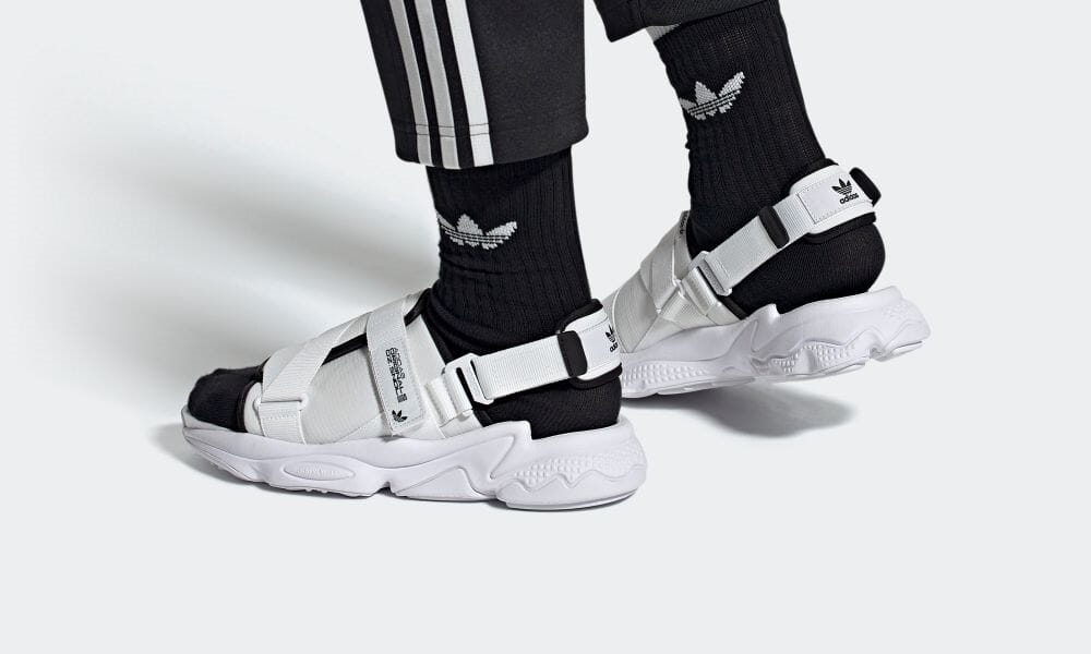 3/31 発売！アディダス オリジナルス オズウィーゴ サンダル “フットウェアホワイト” (adidas Originals OZWEEGO SANDALS “White”) [H67276]