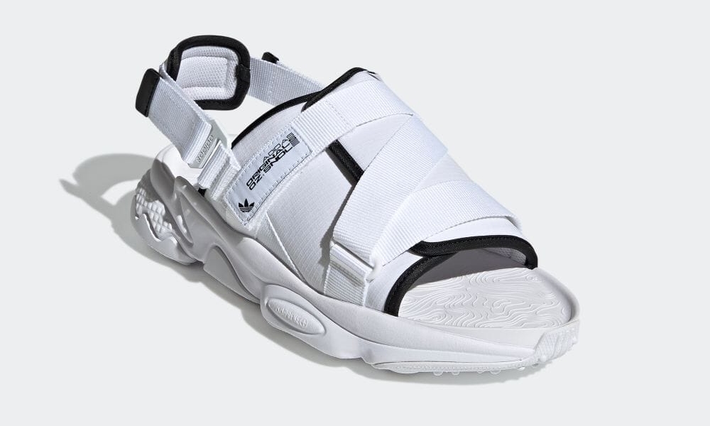 3/31 発売！アディダス オリジナルス オズウィーゴ サンダル “フットウェアホワイト” (adidas Originals OZWEEGO SANDALS “White”) [H67276]