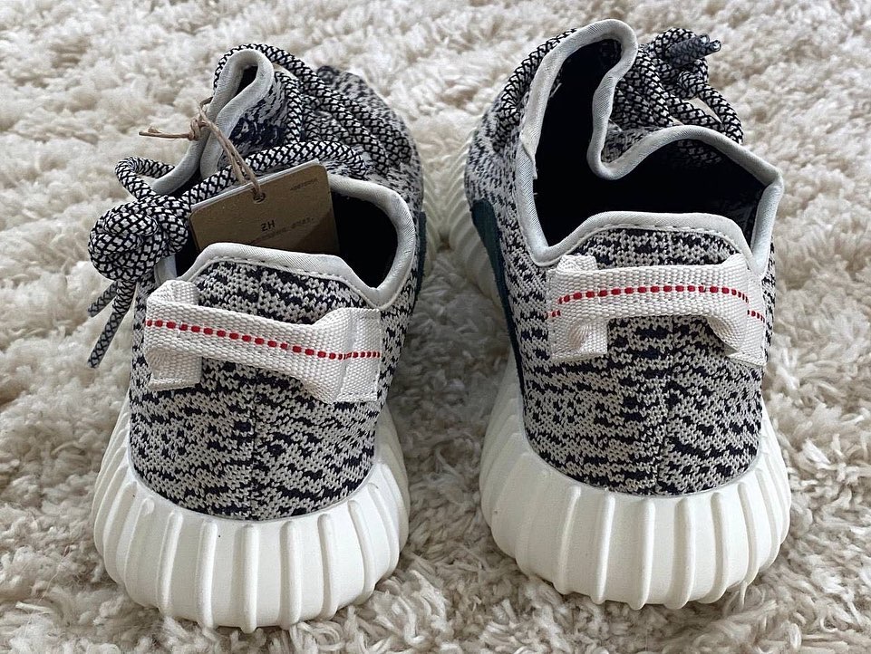 【海外 YEEZY DAY 8/1にリストック予定】アディダス オリジナルス イージー 350 ブースト “タートルドーブ” (adidas Originals YEEZY 350 BOOST “Turtle Dove”) [AQ4832]