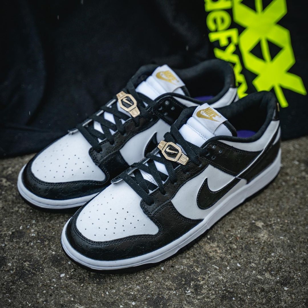 【国内 7/2 発売】ナイキ ダンク ロー “ワールドチャンプ/ホワイト/ブラック” (NIKE DUNK LOW “World Champ/White/Black”) [DR9511-100]