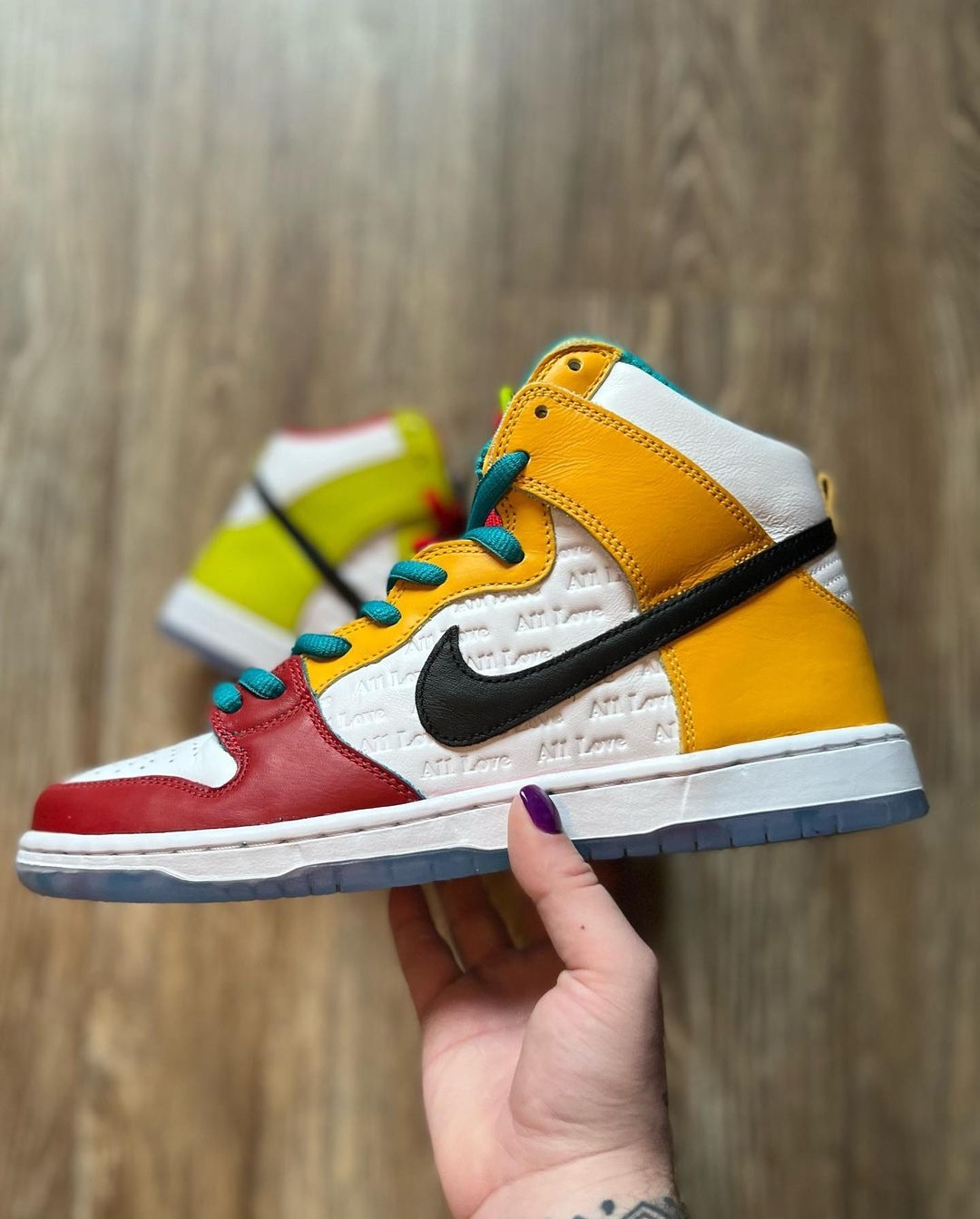 Nike SB Dunk High Pro QS "All Love"