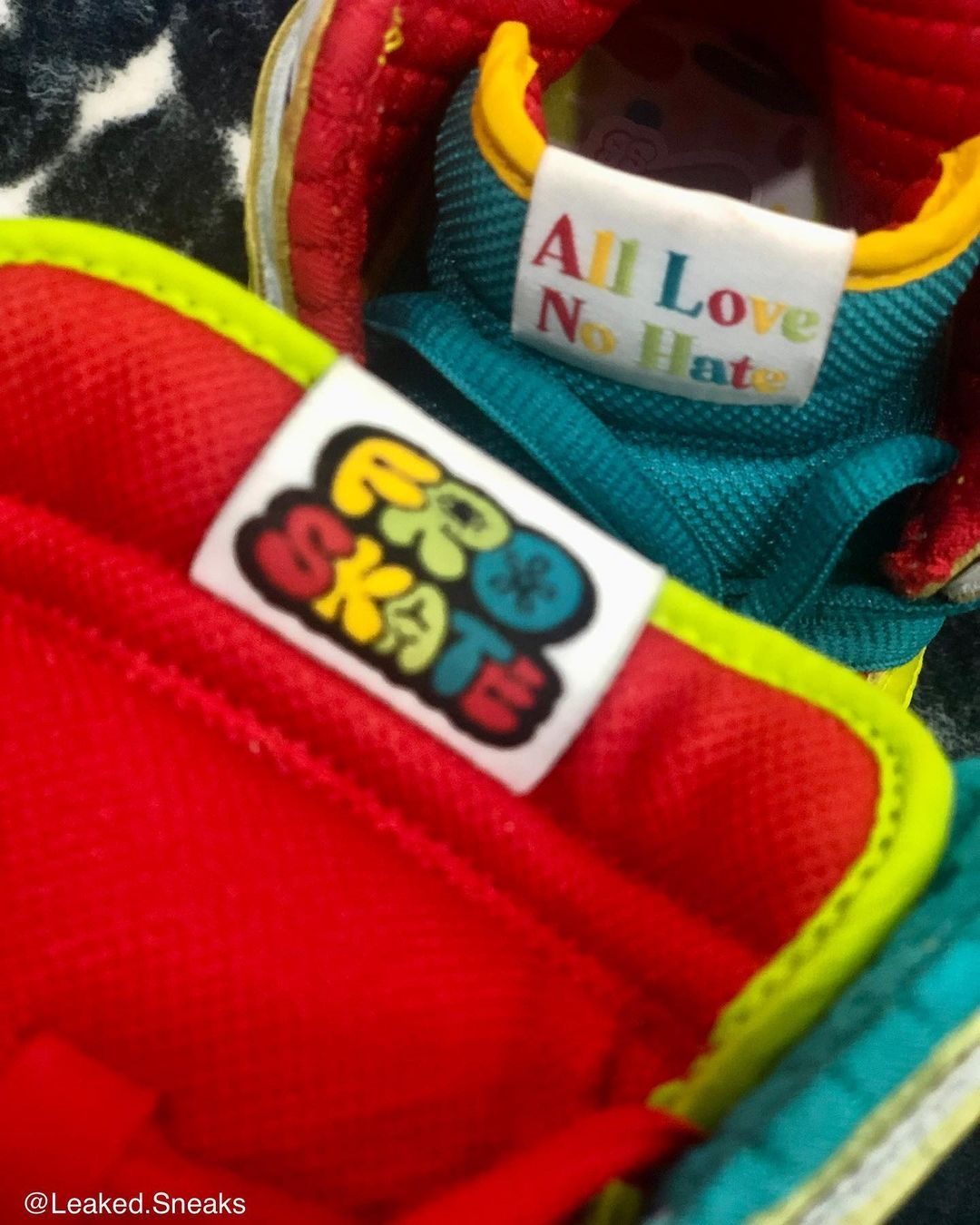 【国内 8/13、8/15 発売】froSkate × NIKE SB DUNK HIGH PRO QS “All Love No Hate” (ナイキ SB ダンク ハイ プロ) [DH7778-100]