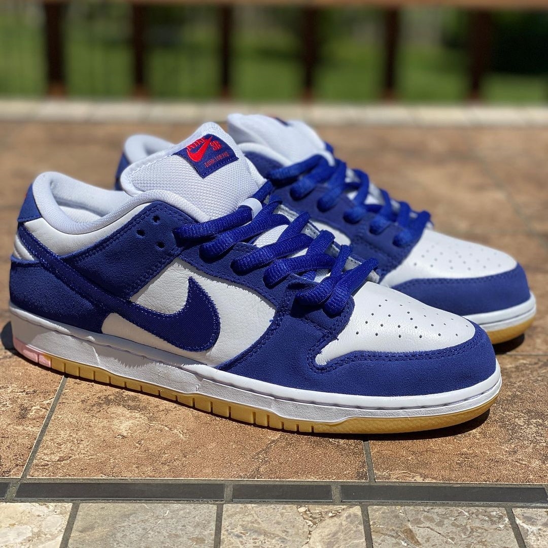 【国内 7/22、7/31 発売】ナイキ SB ダンク ロー “ロサンゼルス・ドジャース” (NIKE SB DUNK LOW “Los Angeles Dodgers”) [DO9395-400]