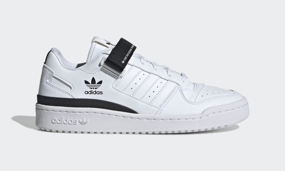 【国内 4/22 発売】リサイクル素材を使ってディテールをアップデートした adidas Originals FORUM LOW “White/Black” (アディダス オリジナルス フォーラム ロー “ホワイト/ブラック”) [GV7613]