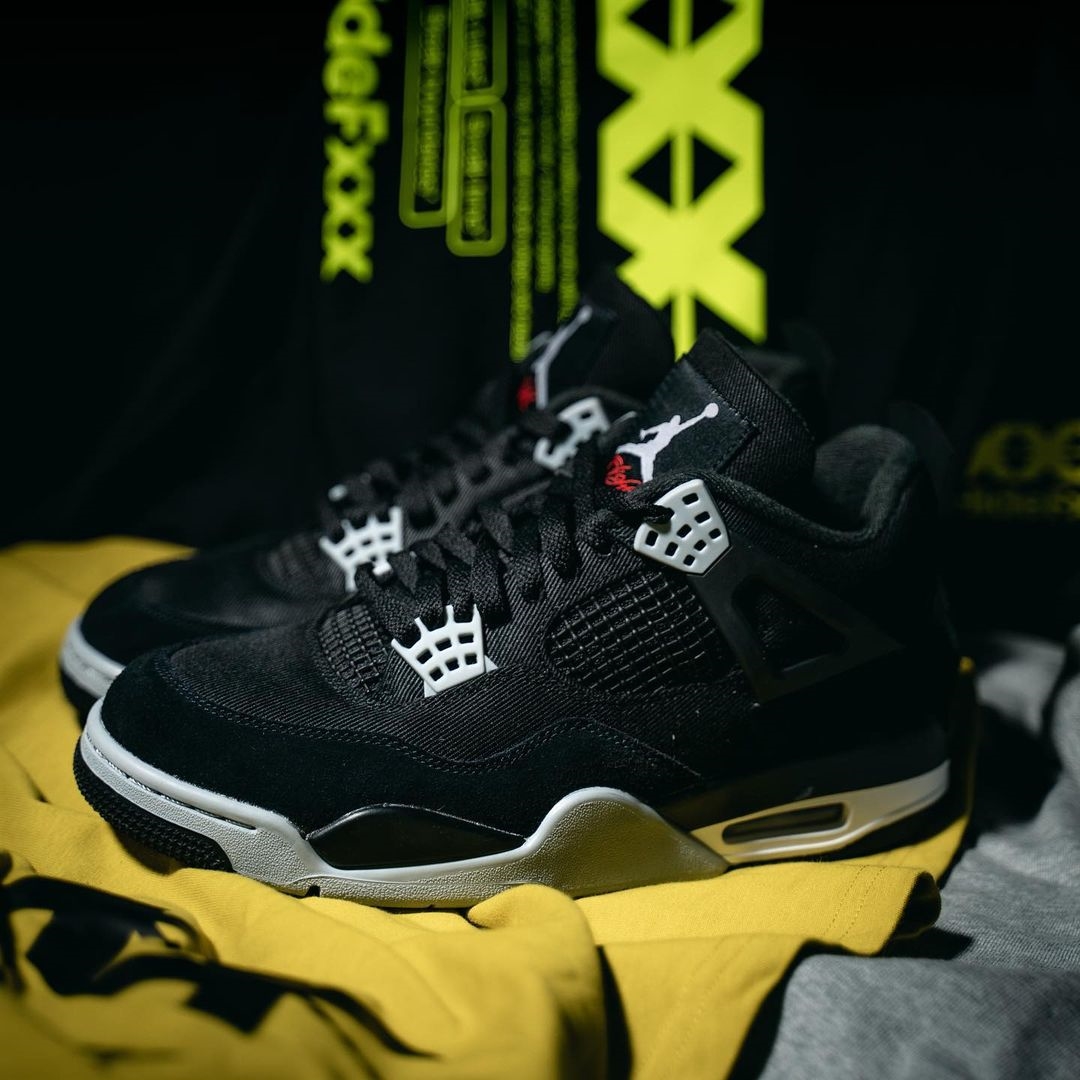 【国内 8/29 発売】ナイキ エア ジョーダン 4 レトロ “ブラックキャンバス” (NIKE AIR JORDAN 4 RETRO “Black Canvas”) [DH7138-006]