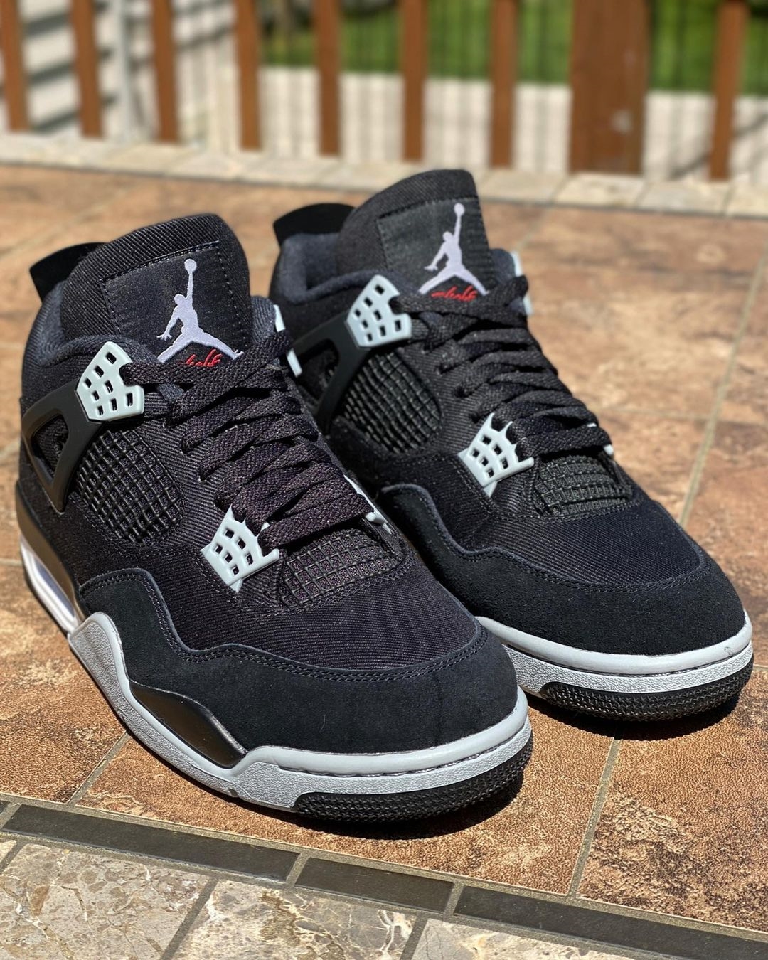 【国内 8/29 発売】ナイキ エア ジョーダン 4 レトロ “ブラックキャンバス” (NIKE AIR JORDAN 4 RETRO “Black Canvas”) [DH7138-006]