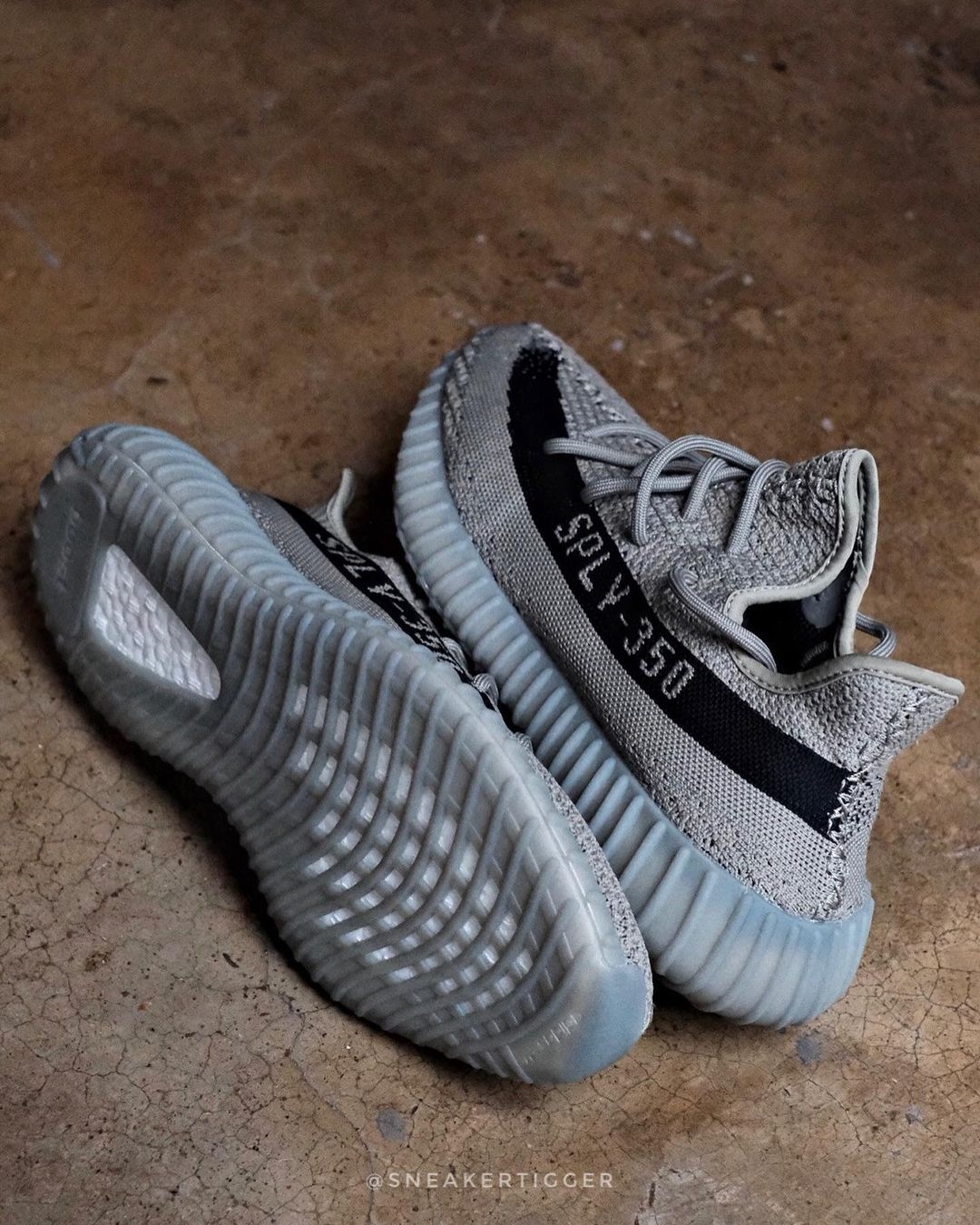 【国内 8/14 発売予定】アディダス オリジナルス イージー ブースト 350 V2 “グラナイト” (adidas Originals YEEZY BOOST 350 V2 “Granite”) [HQ2059]