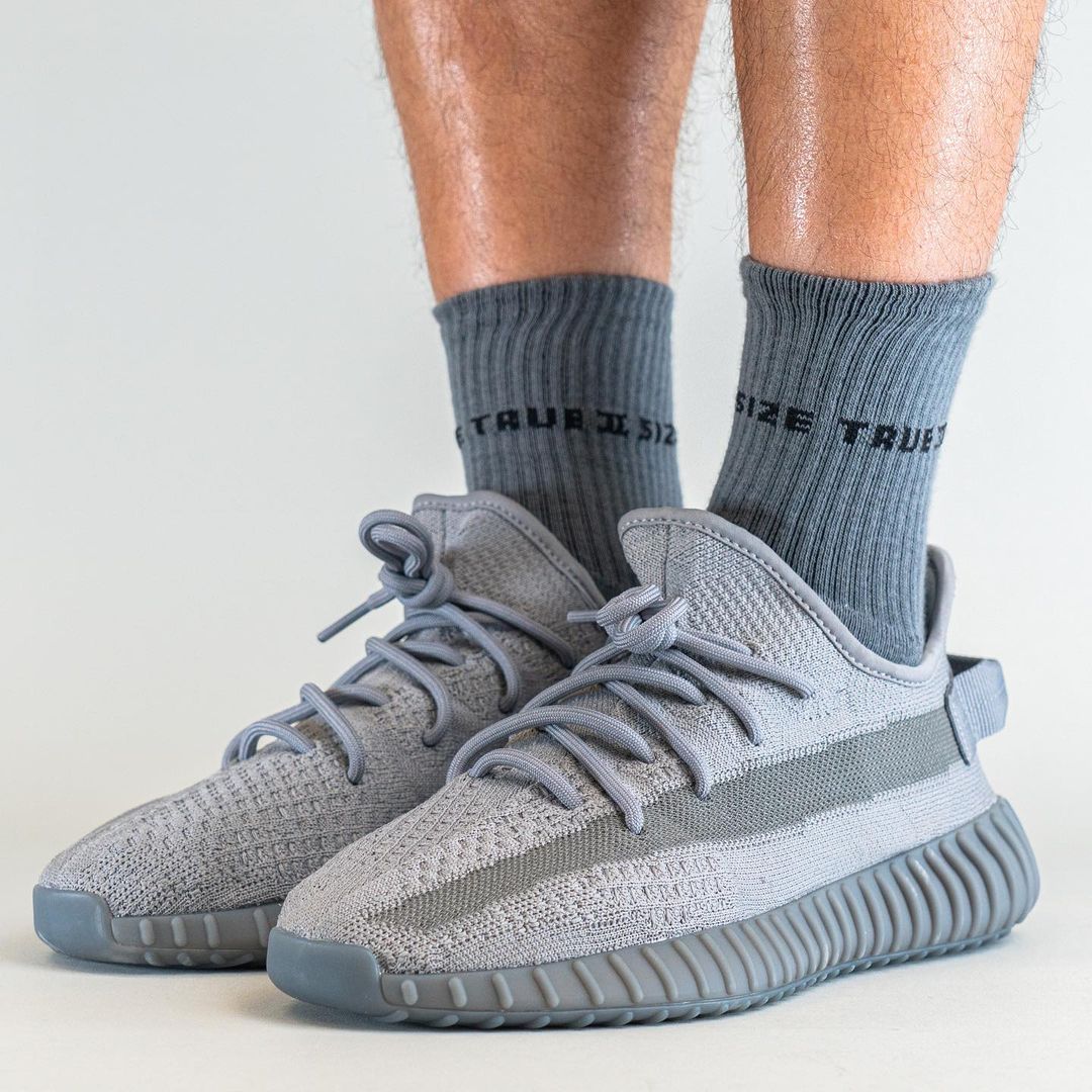 【国内 8/14 発売予定】アディダス オリジナルス イージー ブースト 350 V2 “グラナイト” (adidas Originals YEEZY BOOST 350 V2 “Granite”) [HQ2059]