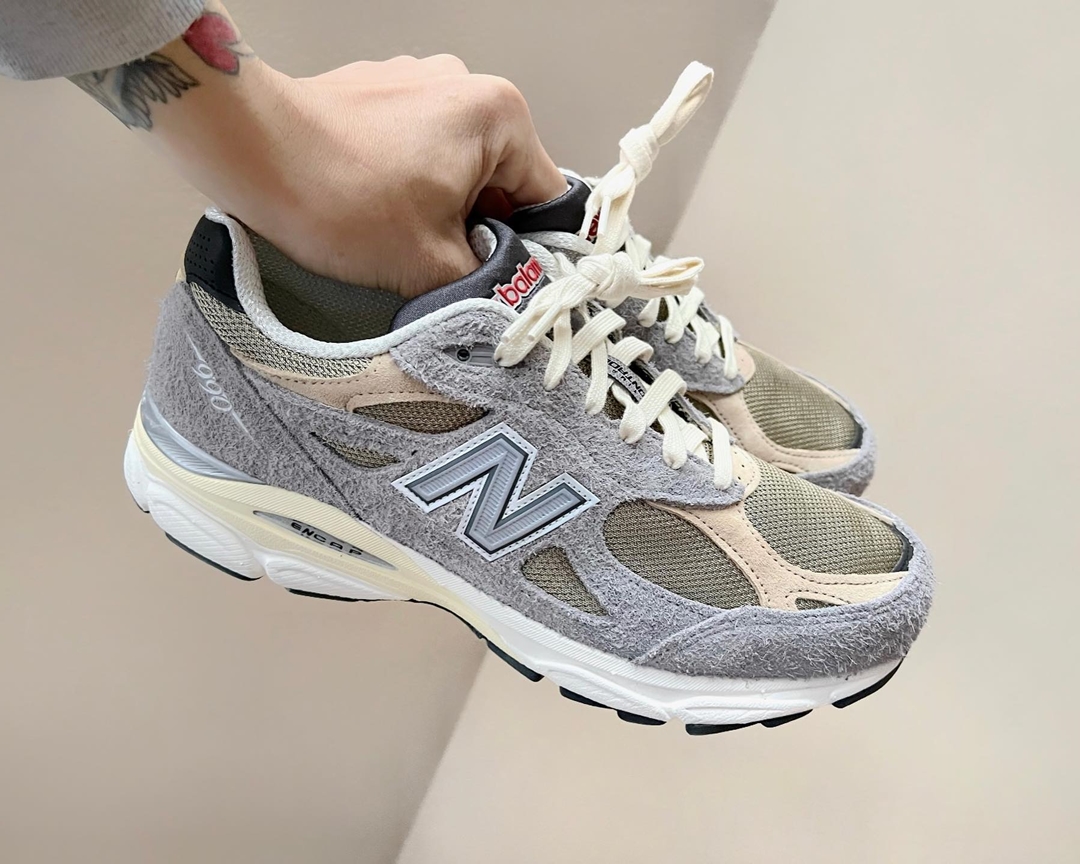 新品未使用  US9.5 New Balance M990v3 TG3 27.5