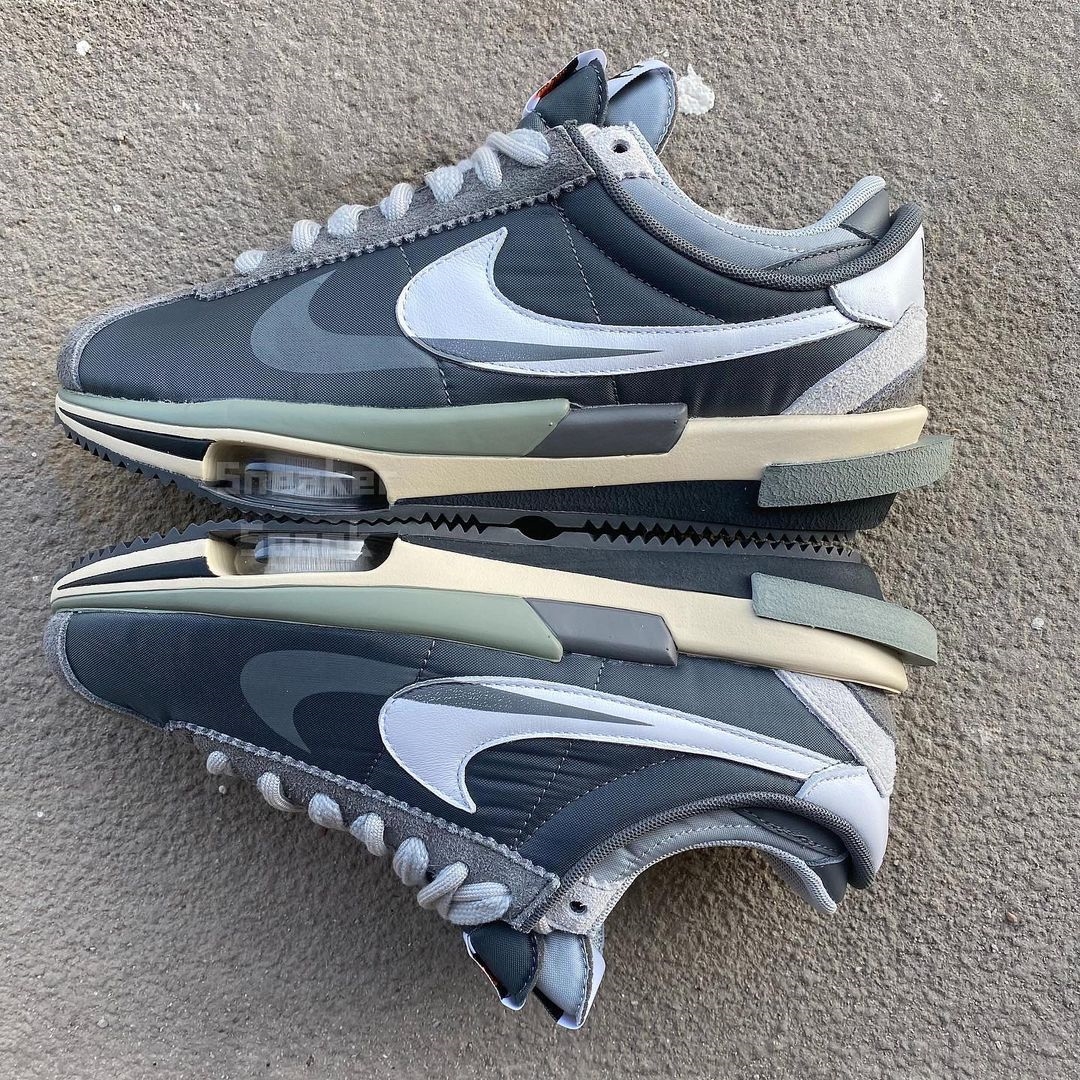 【国内 8/30、8/31、12/8、12/13 発売】sacai x NIKE CORTEZ (サカイ ナイキ コルテッツ) [DQ0581-001/DQ0581-100]