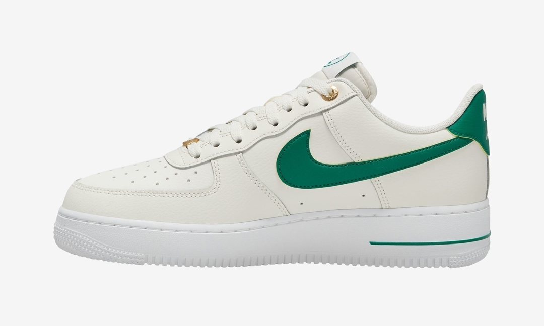 【国内 10/13 発売】ナイキ エア フォース 1 07 ロー “40周年/セイル/マラカイト” (NIKE AIR FORCE 1 07 LOW “40th/Sail/Malachite”) [DQ7658-101]