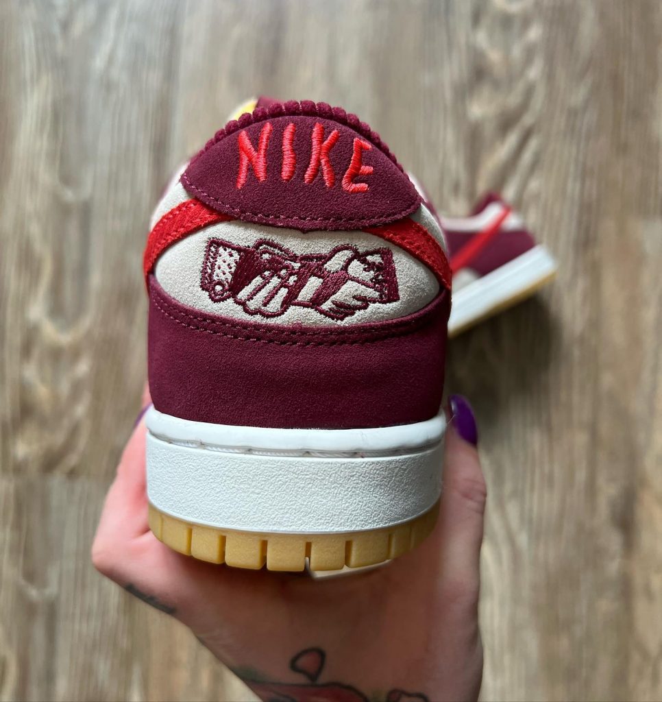 【国内 10/15 発売】SKATE LIKE A GIRL x NIKE SB DUNK LOW (スケート ライク ア ガール ナイキ SB ダンク ロー) [DX4589-600]