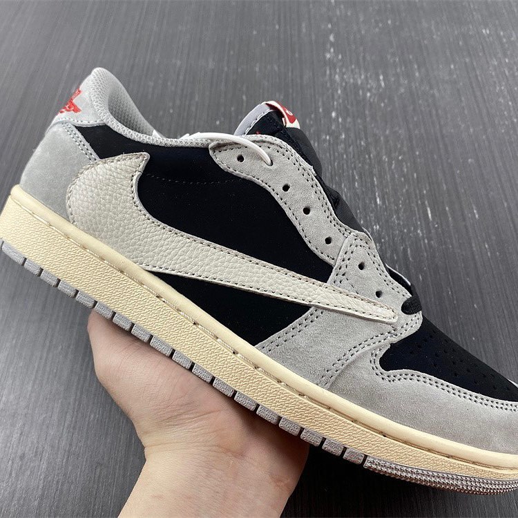 【国内 12/15 発売】トラビス・スコット × ナイキ エア ジョーダン 1 ロー OG “ブラック/ファントム” (TRAVIS SCOTT NIKE AIR JORDAN 1 LOW OG “Black/Phantom”) [DM7866-001]