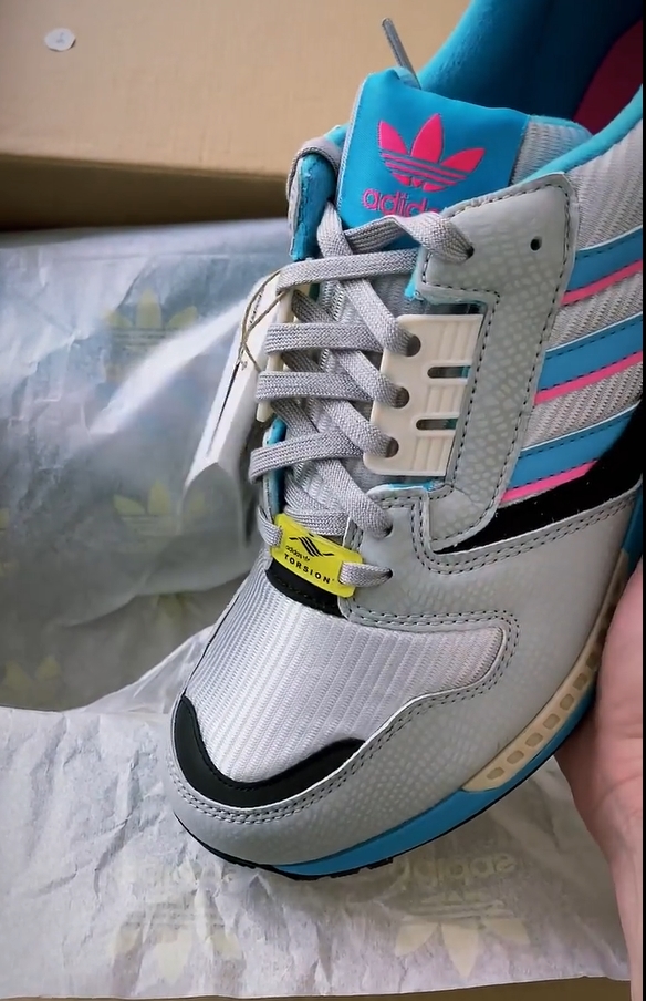 【国内 5/14 発売】atmos × adidas Originals ZX 8000 “G-SNK 5” TJ (アトモス アディダス オリジナルス ゼットエックス 8000 “グロー”) [GY4853]