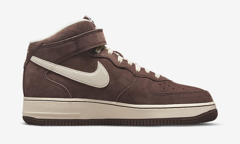 【国内 6/9 発売】ナイキ エア フォース 1 07 ミッド QS “チョコレート” (NIKE AIR FORCE 1 07 MID QS “Chocolate”) [DM0107-200]