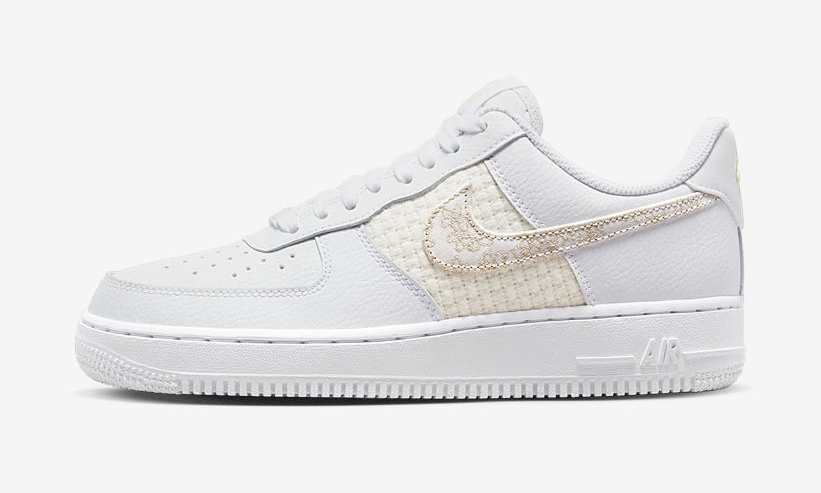 【国内 7/1 発売】ナイキ エア フォース 1 ロー “フラワースウッシュ/ホワイト/ゴールド” (NIKE AIR FORCE 1 LOW “Flower Swoosh/White/Gold”) [DO9458-100]