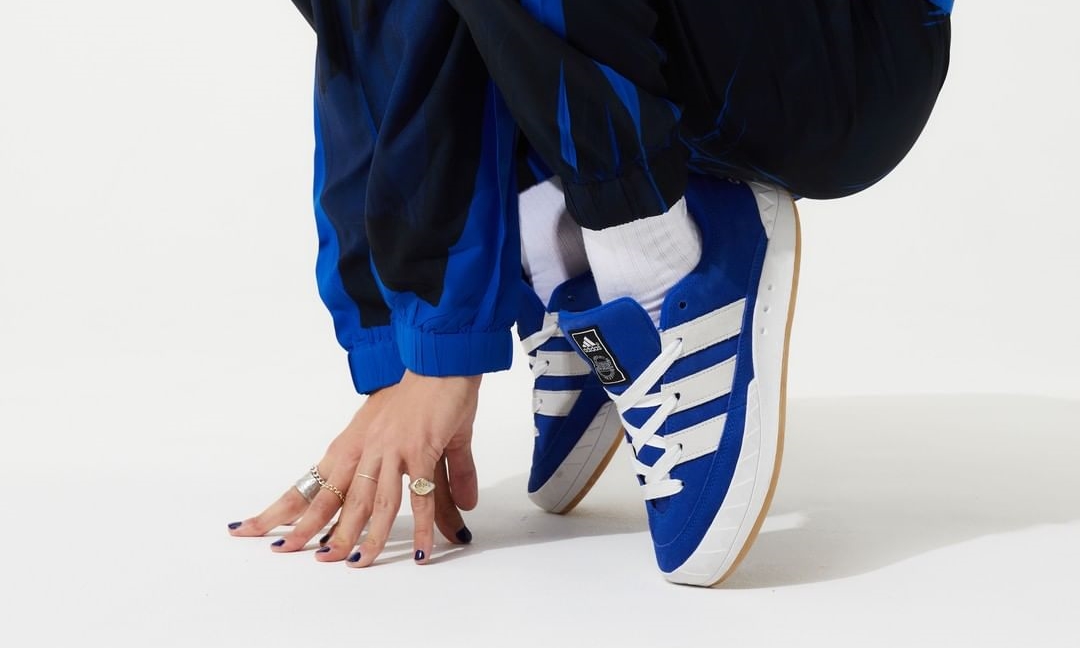 【国内 6/11、6/14 発売】atmos × adidas ADIMATIC “Blue” (アトモス アディダス アディマティック “ブルー”) [GX1828]