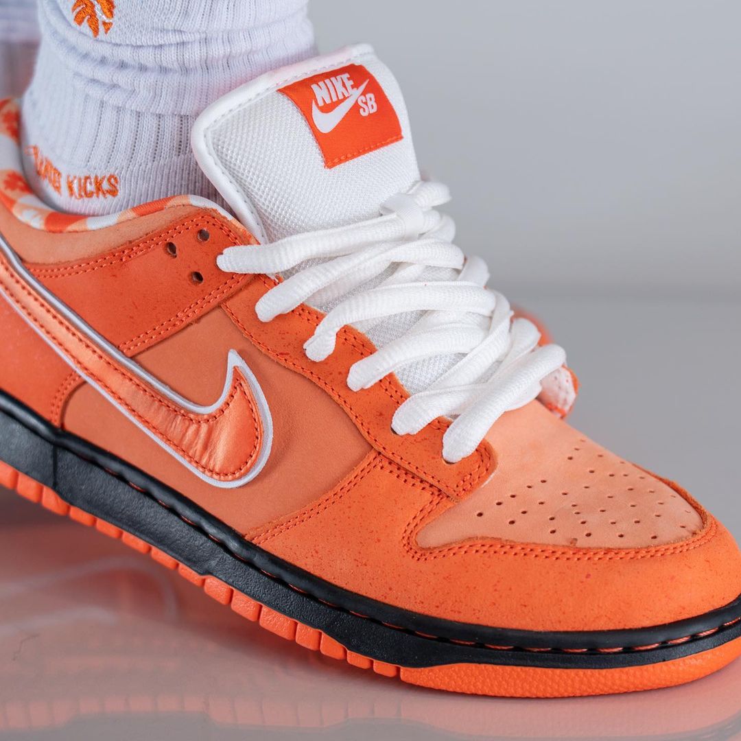 【国内 2/28 発売】コンセプツ × ナイキ SB ダンク ロー “オレンジロブスター” (Concepts NIKE SB DUNK LOW “Orange Lobster”) [FD8776-800]