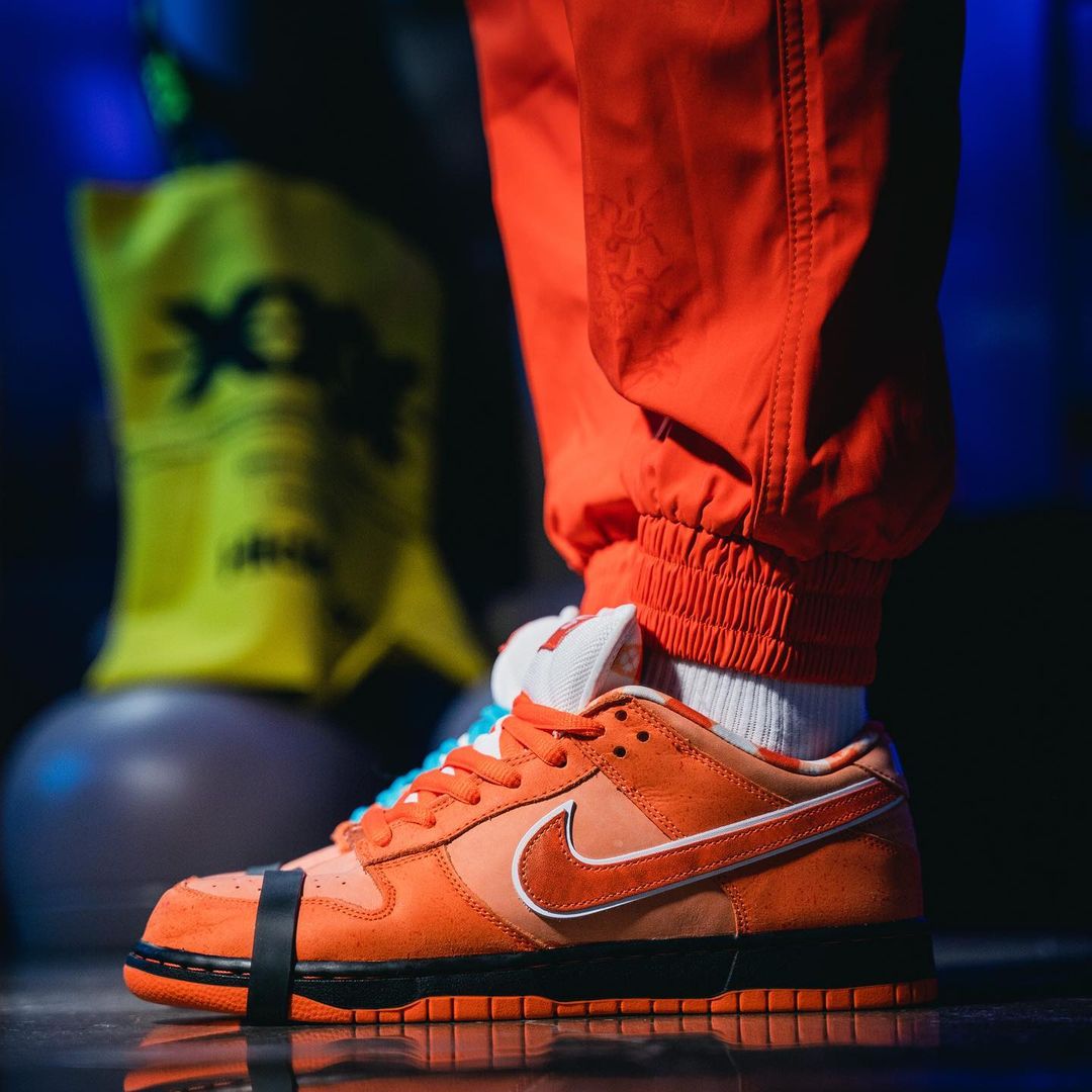 【国内 2/28 発売】コンセプツ × ナイキ SB ダンク ロー “オレンジロブスター” (Concepts NIKE SB DUNK LOW “Orange Lobster”) [FD8776-800]