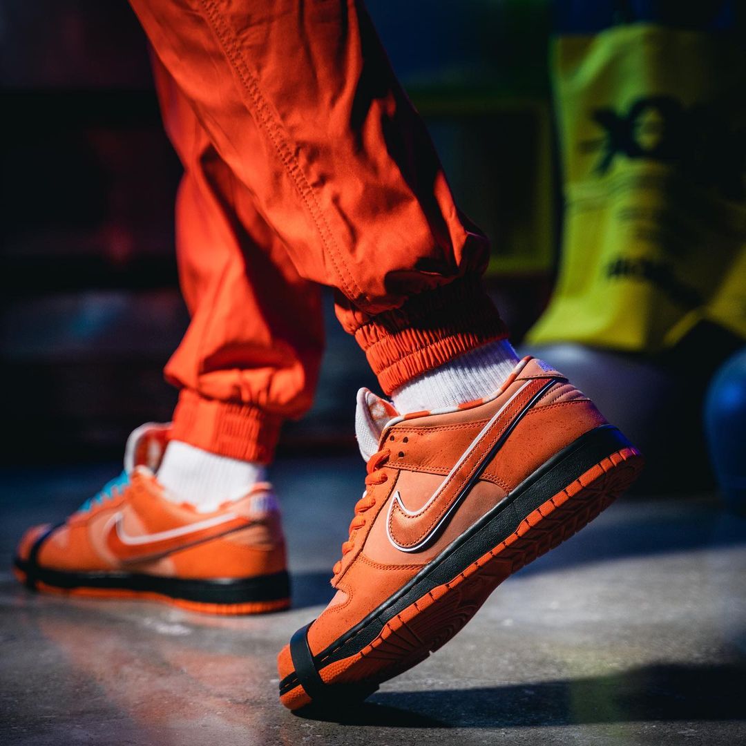 【国内 2/28 発売】コンセプツ × ナイキ SB ダンク ロー “オレンジロブスター” (Concepts NIKE SB DUNK LOW “Orange Lobster”) [FD8776-800]