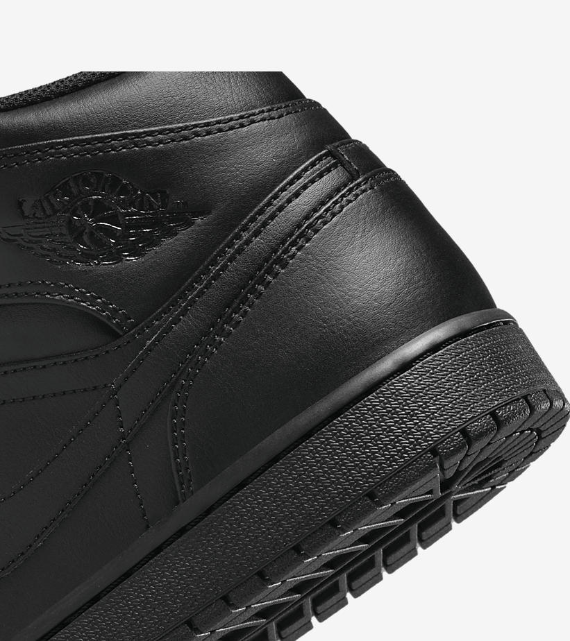 海外発売！ナイキ エア ジョーダン 1 ミッド “トリプルブラック” (NIKE AIR JORDAN 1 MID “Triple Black”) [554724-093]