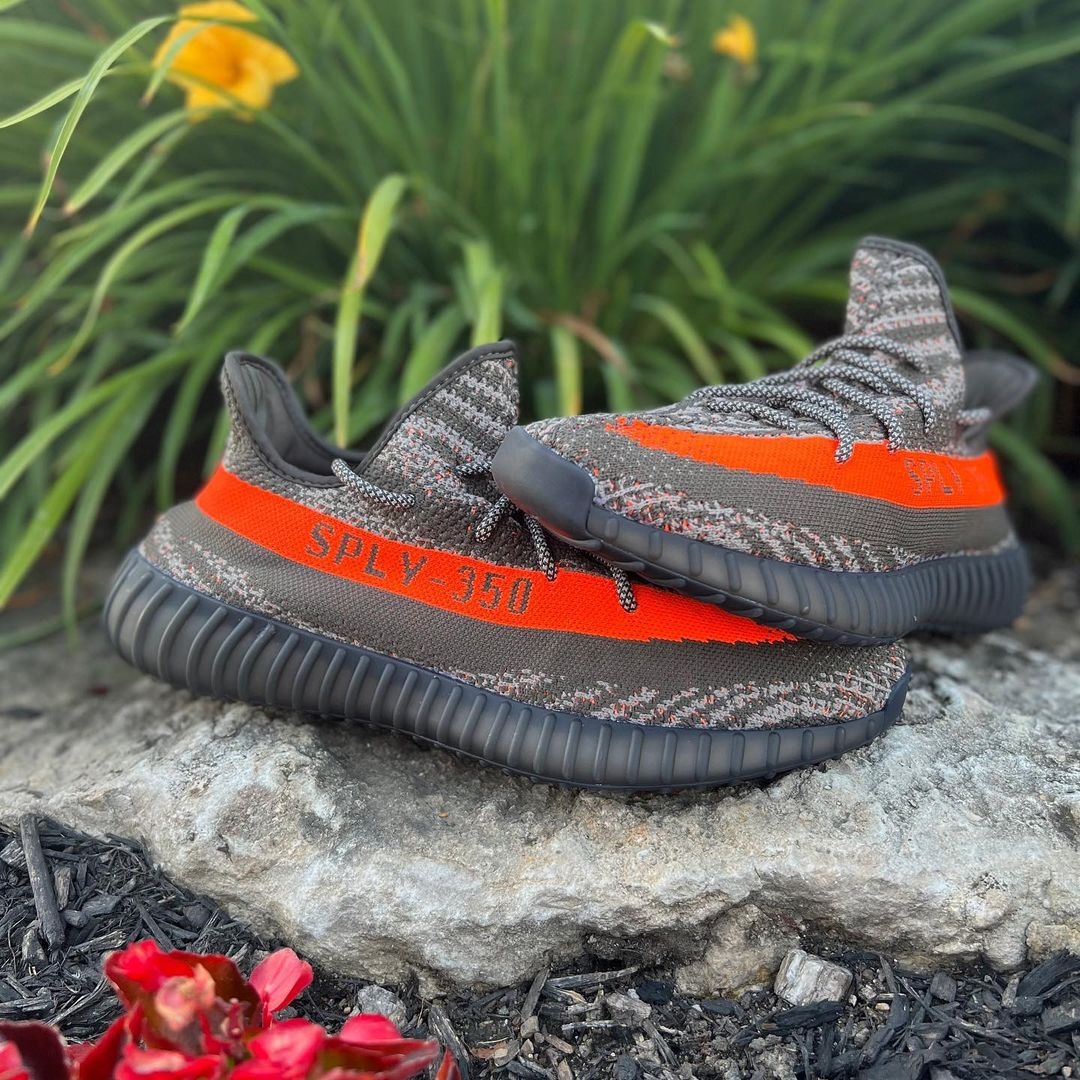 adidas 2023SS YEEZY BOOST 350 V2 Carbon Beluga HQ7045 アディダス イージーブースト350 カーボンベル—ガ ローカットスニーカー グレー サイズUS10(28cm)【230721】【新古品】【me04】