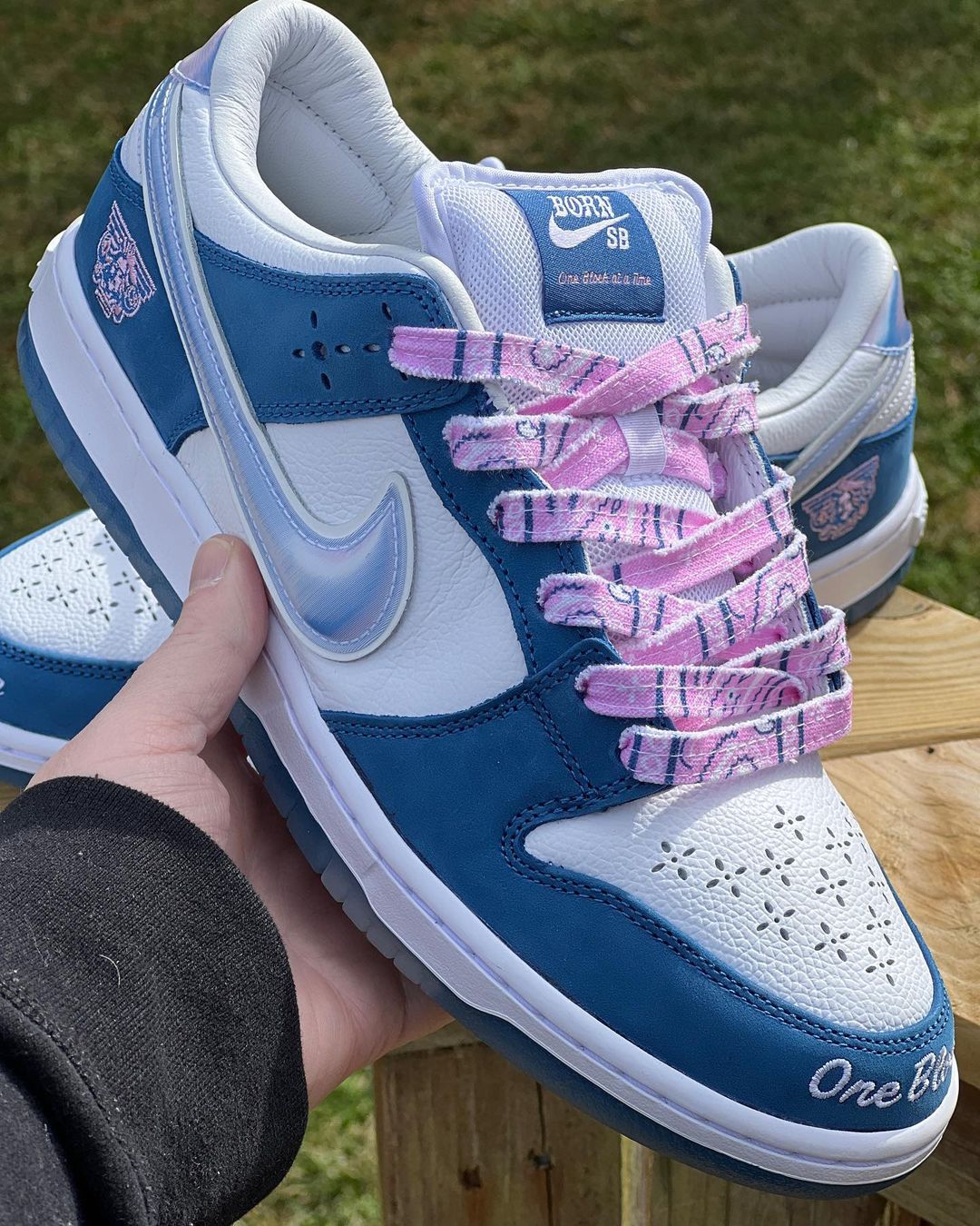 海外 9/28 発売予定！BORN x RAISED x NIKE SB DUNK LOW “On The Turf” (ボーン アンド レイズド ナイキ SB ダンク ロー) [FN7819-400]