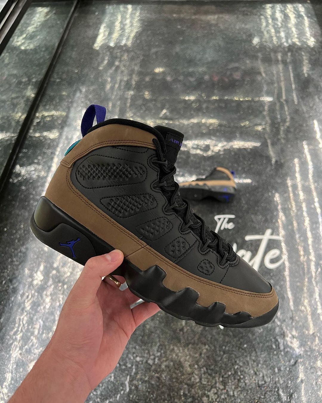 【国内 1/7 発売】ナイキ エア ジョーダン 9 レトロ “オリーブコンコルド” (NIKE AIR JORDAN 9 RETRO “Olive Concord”) [CT8019-034]