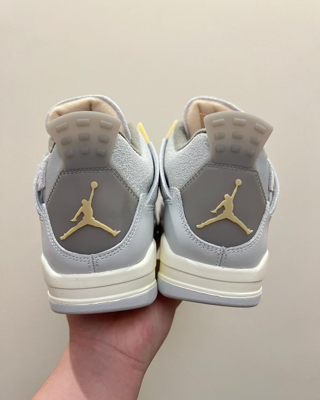 【国内 2/11 発売】ナイキ エア ジョーダン 4 レトロ SE “クラフト” (NIKE AIR JORDAN 4 RETRO SE “Craft”) [DV3742-021]