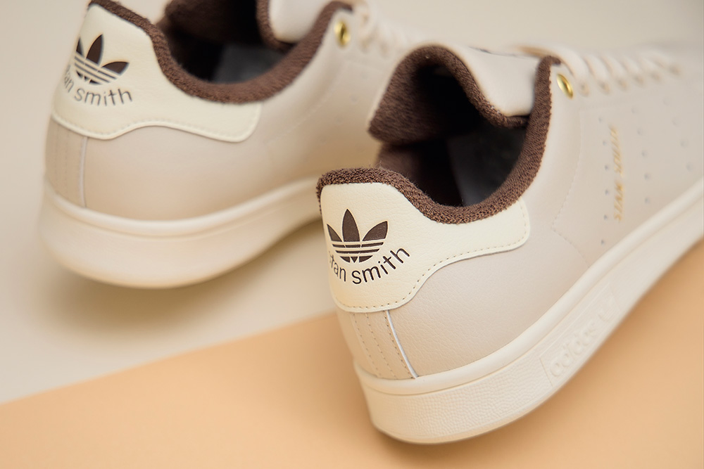 【6/3 先行、6/11 発売】BILLY’S 限定！adidas Originals STAN SMITH “Caramel Brown” (ビリーズ アディダス オリジナルス スタンスミス “キャラメルブラウン”)
